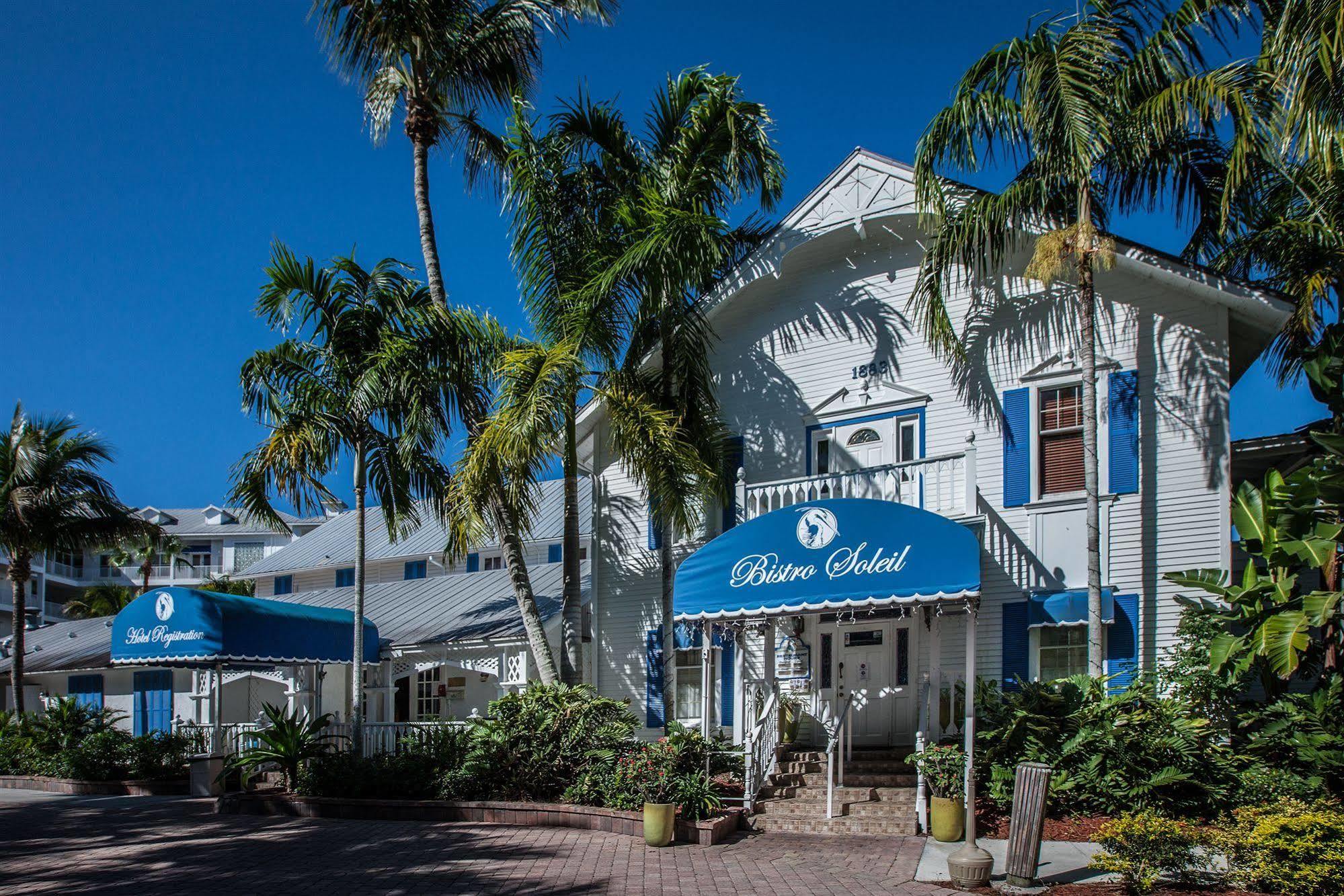 Olde Marco Island Inn And Suites Exterior photo